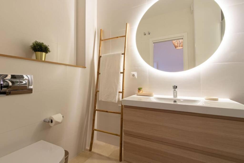 MuMu Luxury Suite Lirio by Valcambre Sevilla Exterior foto