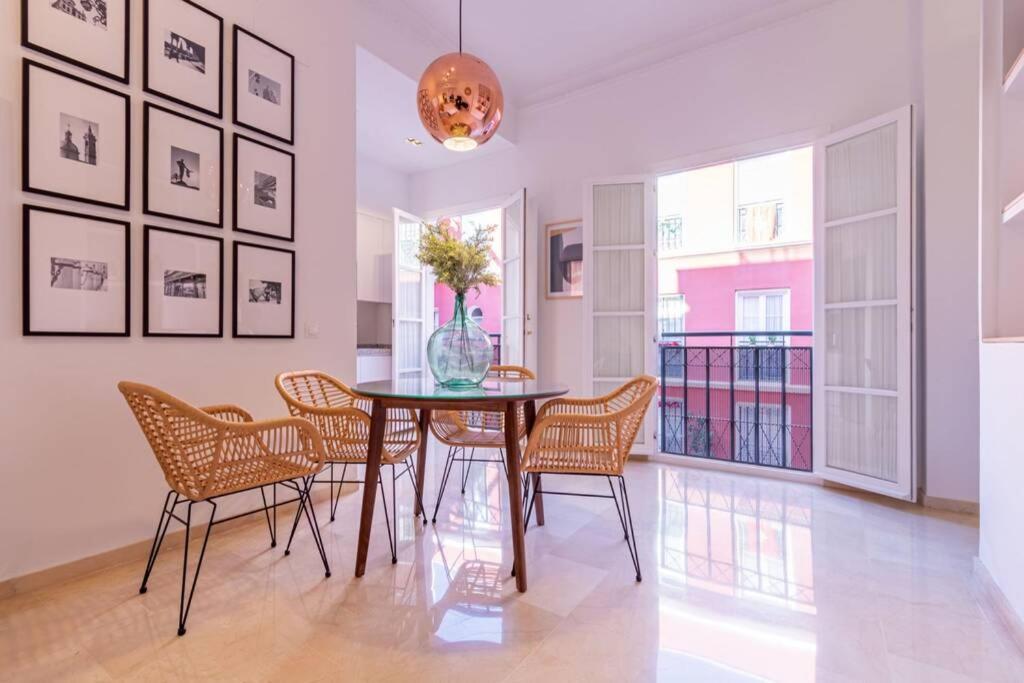 MuMu Luxury Suite Lirio by Valcambre Sevilla Exterior foto