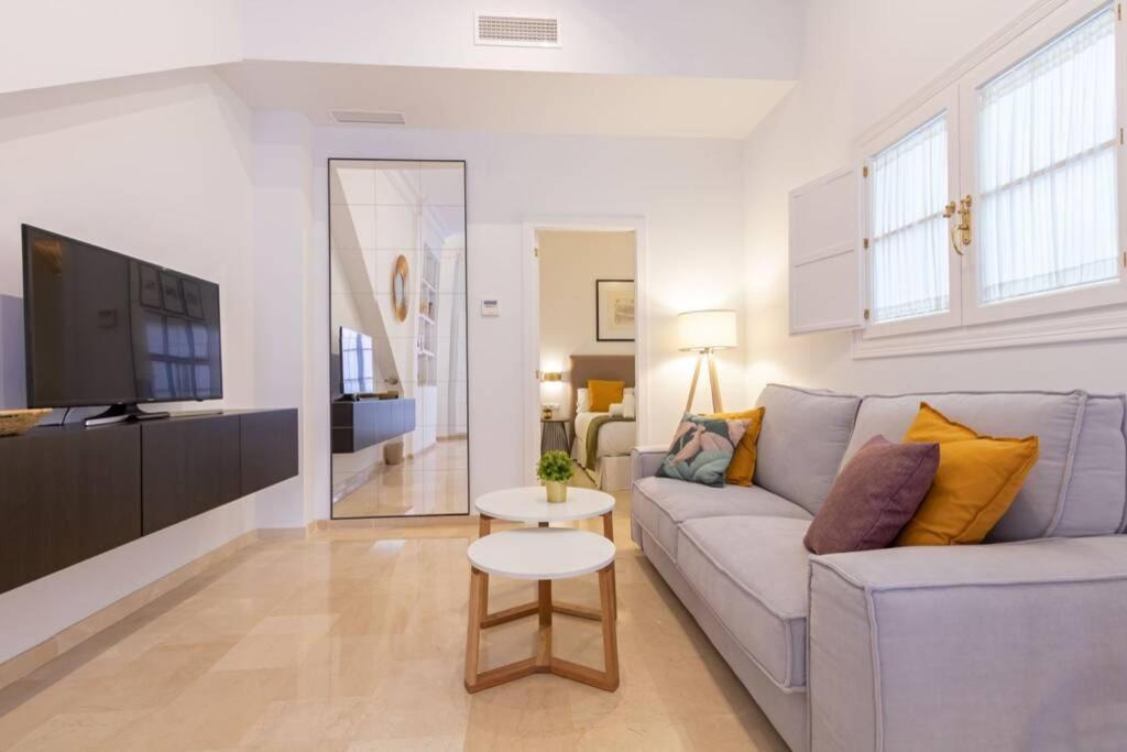 MuMu Luxury Suite Lirio by Valcambre Sevilla Exterior foto