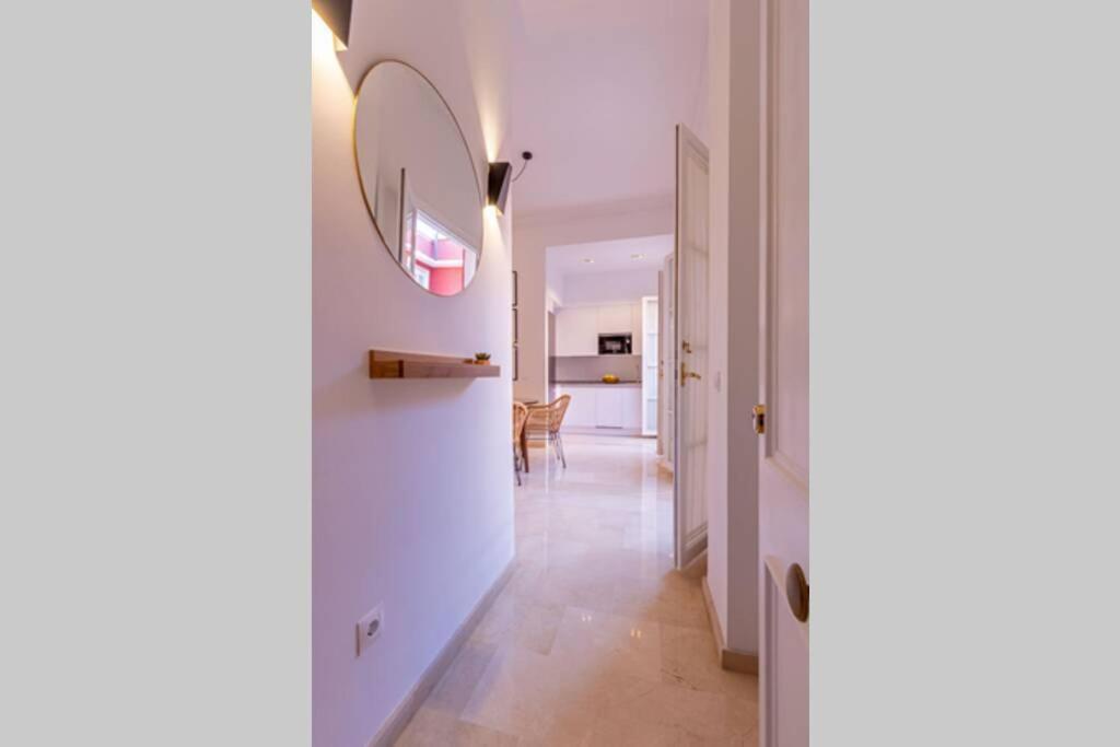MuMu Luxury Suite Lirio by Valcambre Sevilla Exterior foto