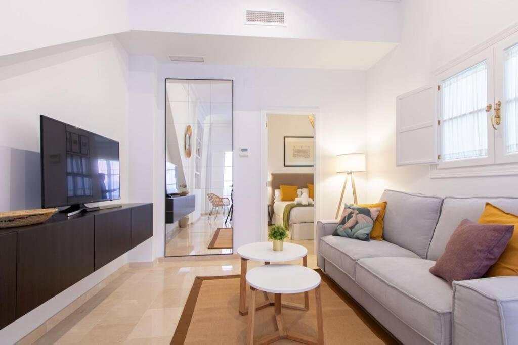 MuMu Luxury Suite Lirio by Valcambre Sevilla Exterior foto